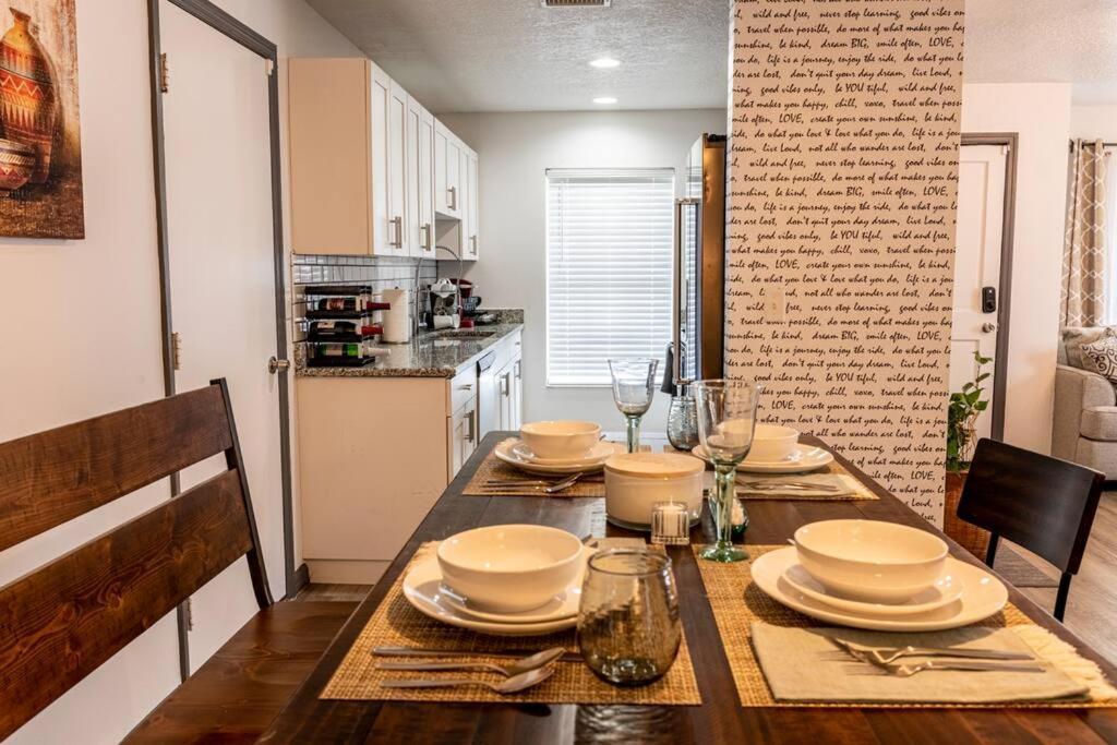 Upscale Ybor House With Outdoor Living Space Tampa Extérieur photo